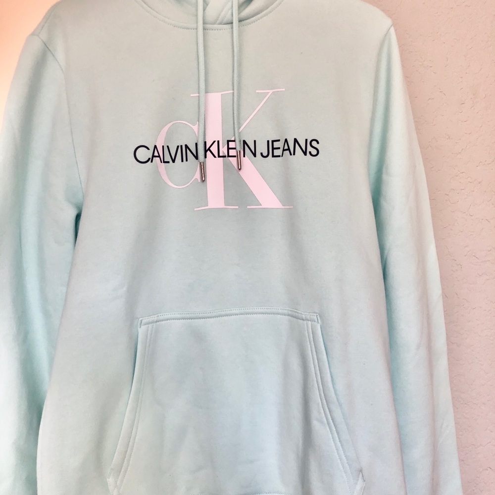 Calvin Klein sweater Medium